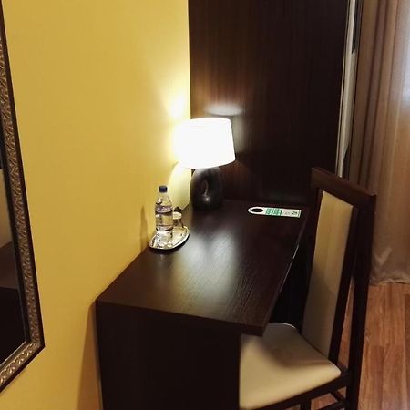 Motel Pauza Tarnowo Podgórne Exteriér fotografie