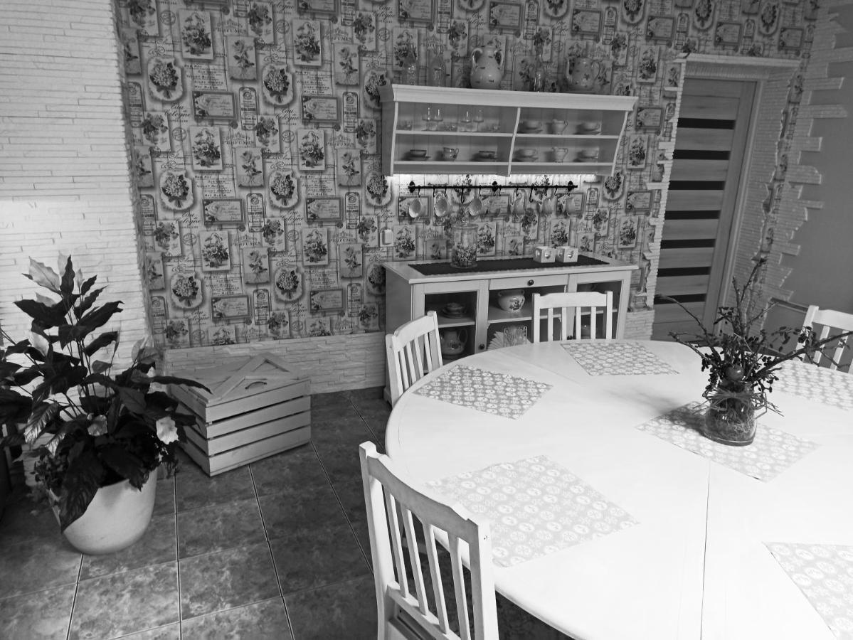 Motel Pauza Tarnowo Podgórne Exteriér fotografie